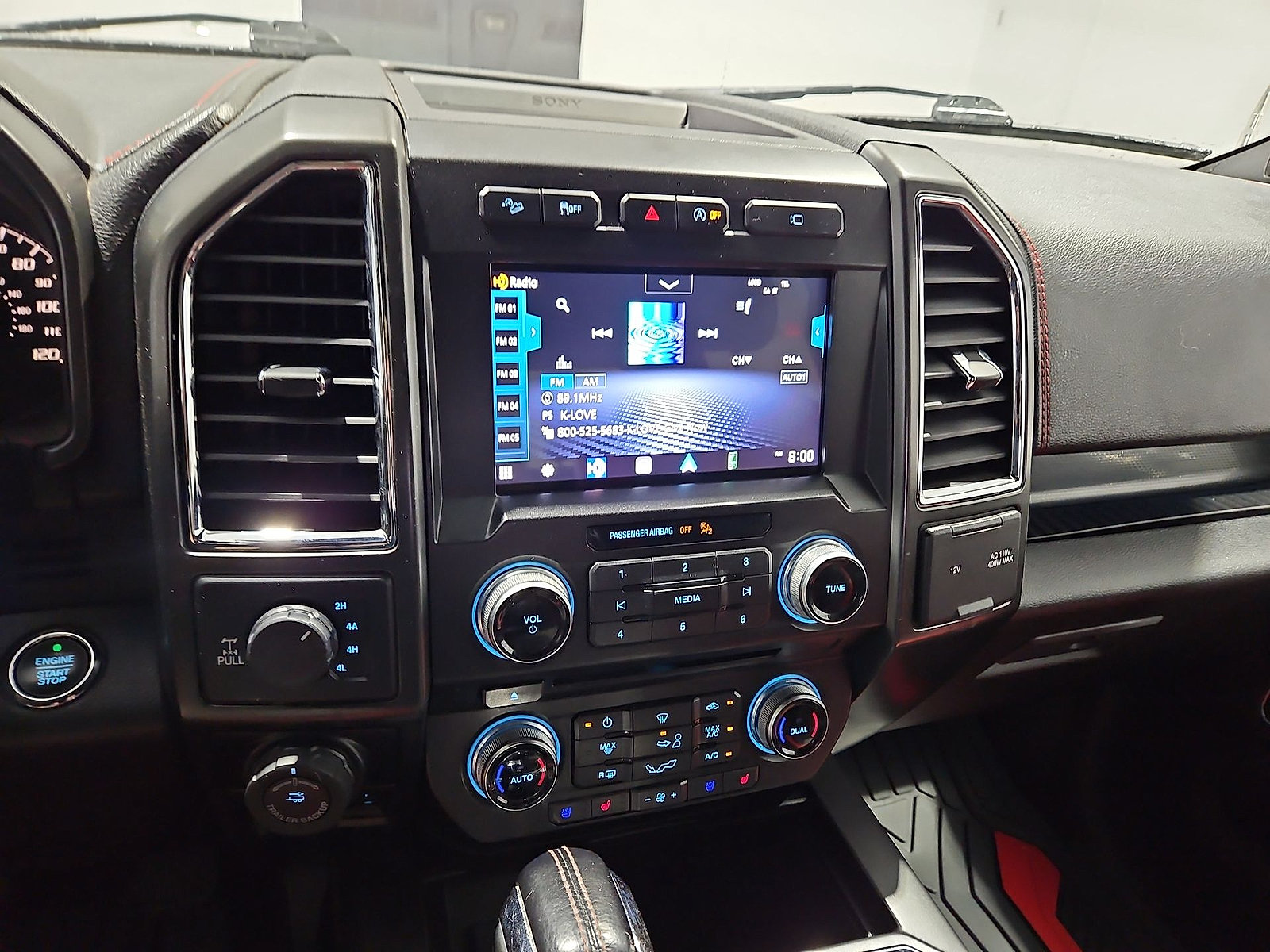 Used 2017 Ford F150 Lariat w/ Equipment Group 502A Luxury AWD/4WD image 19