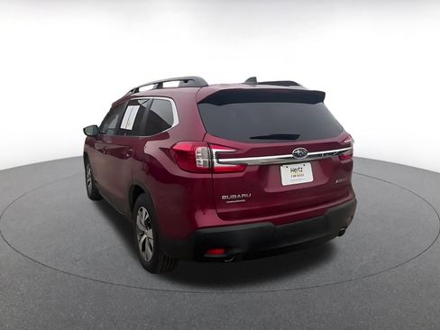 Used 2024 Subaru Ascent Premium w/ Convenience Package image 11