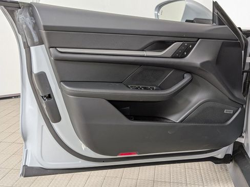 New 2026 Porsche Taycan AWD/4WD image 13