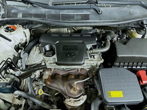 Used 2013 Toyota Camry SE image 33