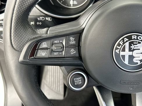Used 2023 Alfa Romeo Stelvio Veloce AWD/4WD image 24