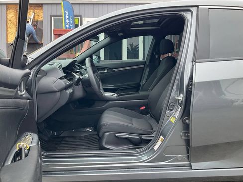 Used 2017 Honda Civic EX image 6