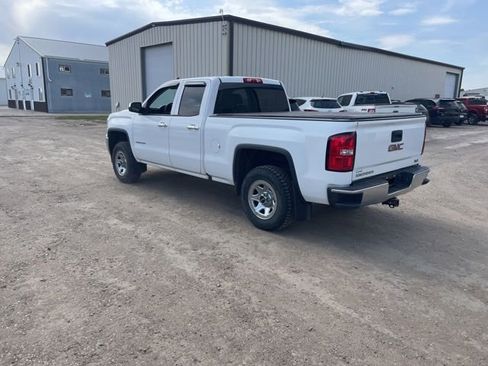 Used 2016 GMC Sierra 1500 4x4 Double Cab w/ Sierra Convenience Package image 4