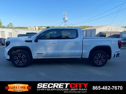 Used 2023 GMC Sierra 1500 Elevation image 8