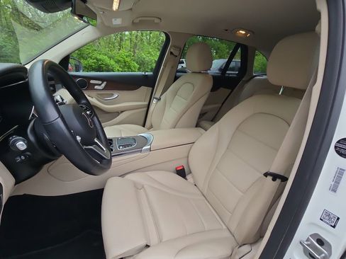 Used 2022 Mercedes-Benz GLC 300 4MATIC image 14