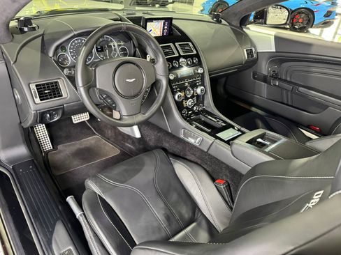 Used 2012 Aston Martin DBS Volante image 17