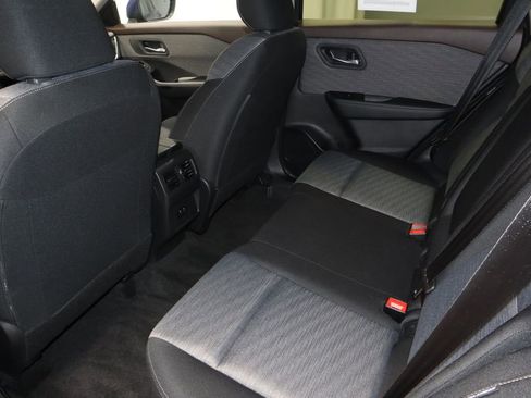 Certified 2023 Nissan Rogue SV image 20