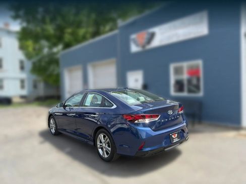 Used 2019 Hyundai Sonata SEL w/ Tech Package 02 FWD image 5