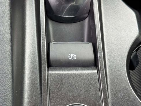 Used 2025 Ford Explorer ST-Line image 22