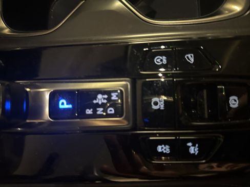 Used 2025 Lexus NX 350 AWD w/ Accessory Package (P2) image 16