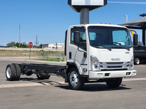 New 2026 Isuzu NQR RWD image 3