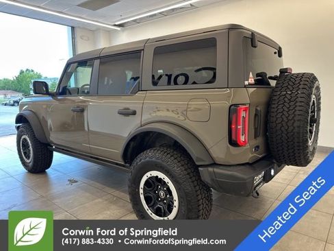 New 2025 Ford Bronco Badlands image 9