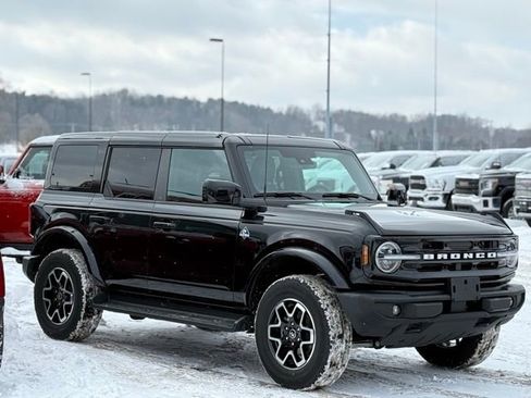 Certified 2025 Ford Bronco Outer Banks image 37
