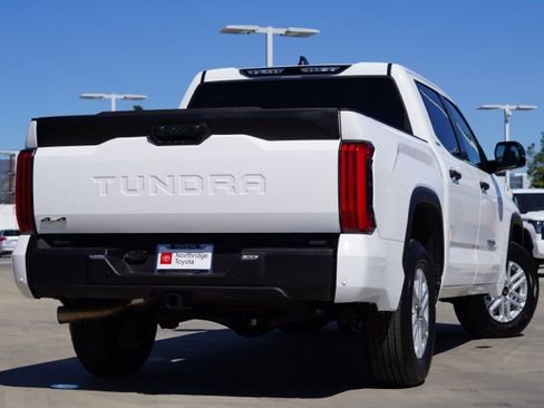 Certified 2025 Toyota Tundra SR5 w/ SR5 Convenience Package AWD/4WD image 6