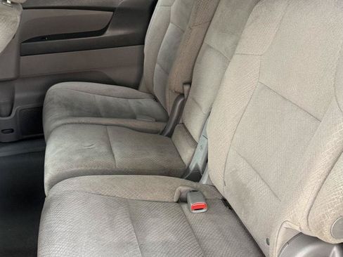 Used 2016 Honda Odyssey SE image 18