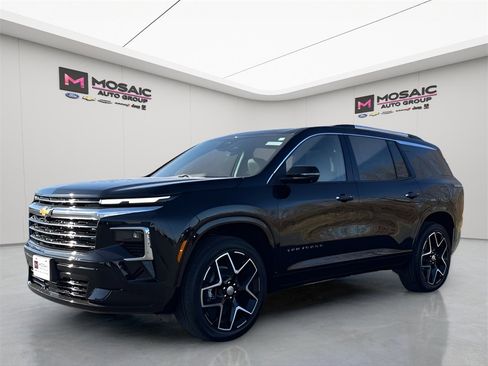 New 2026 Chevrolet Traverse High Country image 3