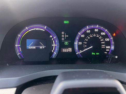 Used 2010 Lexus HS 250h image 30