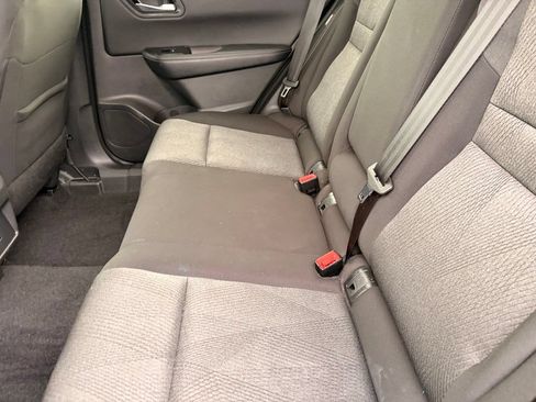 Certified 2025 Nissan Rogue SV FWD image 17