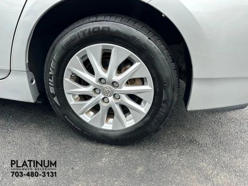 Used 2012 Toyota Prius Prime Advanced image 21