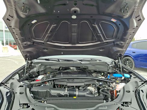 Certified 2025 Maserati Grecale Modena AWD/4WD image 27