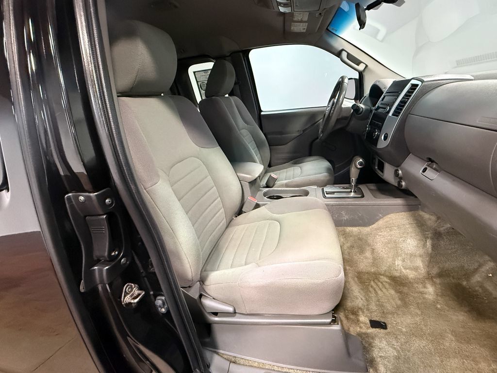 Used 2015 Nissan Frontier S RWD image 13