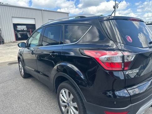 Used 2017 Ford Escape Titanium AWD/4WD image 8