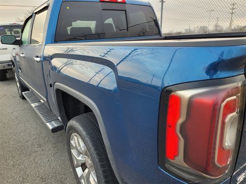 Used 2018 GMC Sierra 1500 SLT w/ SLT Premium Package image 6