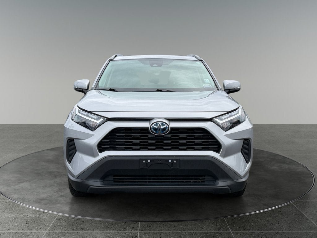 Used 2023 Toyota RAV4 XLE w/ Convenience Package AWD/4WD image 2