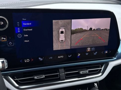 New 2026 Chevrolet Equinox EV LT w/ LPO, Blackout Package image 20