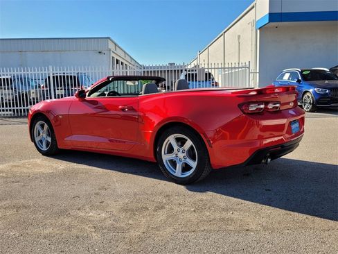 Used 2023 Chevrolet Camaro LT image 5