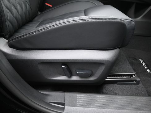 New 2026 Nissan Rogue Platinum w/ Platinum Premium Package image 16