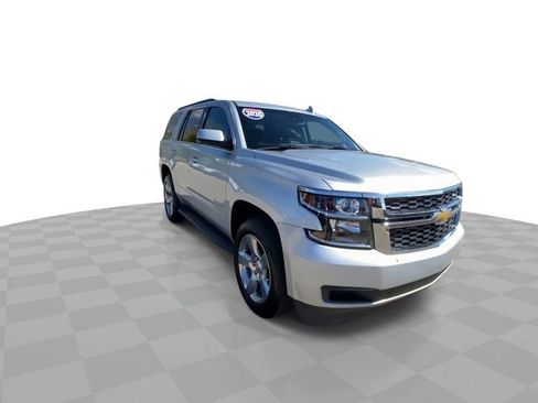 Used 2020 Chevrolet Tahoe LT w/ Max Trailering Package AWD/4WD image 4