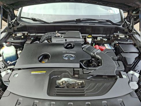 Used 2019 INFINITI QX50 Luxe w/ Navigation Package image 29