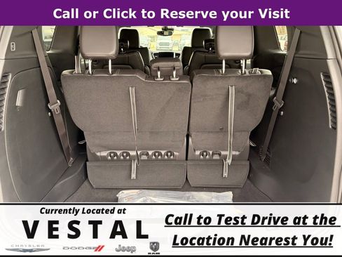 New 2026 Chrysler Pacifica Select image 10