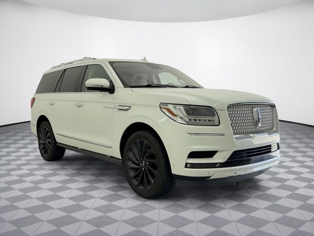 Used 2020 Lincoln Navigator Reserve w/ Equipment Group 208A Reserve AWD/4WD image 7