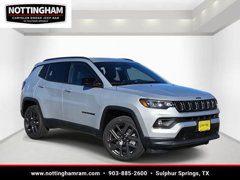 New 2026 Jeep Compass Latitude AWD/4WD image 1