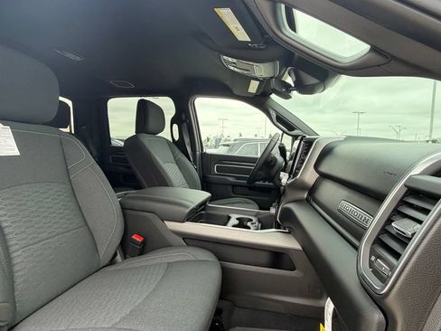 New 2026 RAM 3500 Big Horn AWD/4WD image 28