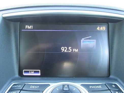 Used 2010 INFINITI G37 Convertible w/ Premium Pkg image 34