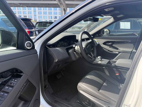 New 2026 Land Rover Range Rover Evoque S image 16