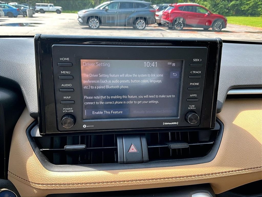 Used 2022 Toyota RAV4 XLE w/ XLE Grade Weather Package AWD/4WD image 19