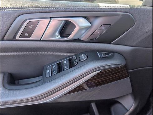 Used 2023 BMW X5 sDrive40i w/ Premium Package image 15