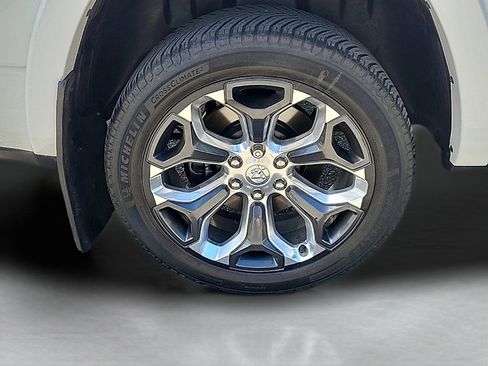 Used 2020 RAM 1500 Limited w/ Advanced Safety Group AWD/4WD image 9