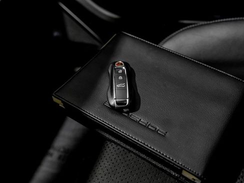 Used 2024 Porsche Cayenne Turbo GT image 60