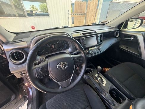 Certified 2018 Toyota RAV4 XLE FWD image 5