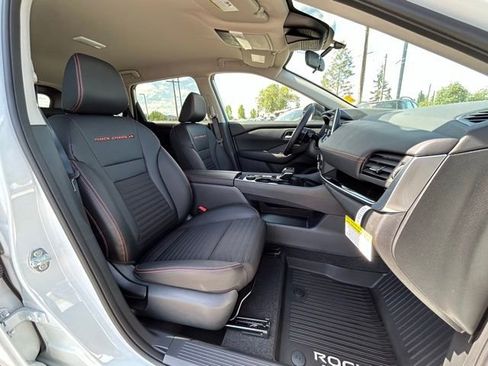 New 2026 Nissan Rogue SV AWD/4WD image 33