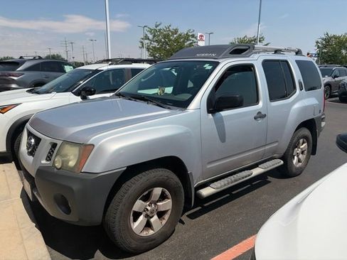 Used 2010 Nissan Xterra S AWD/4WD image 2