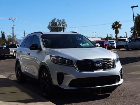 Used 2020 Kia Sorento S image 14
