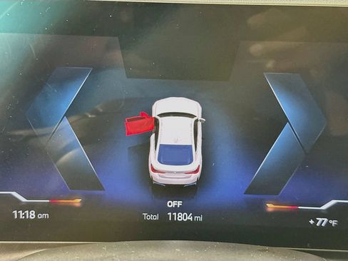 Certified 2024 BMW i4 eDrive35 w/ Premium Package RWD image 12