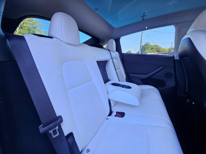 Used 2023 Tesla Model Y AWD image 67