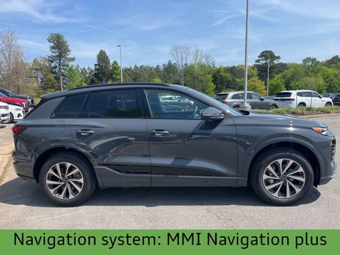 New 2025 Audi Q6 e-tron Premium image 3